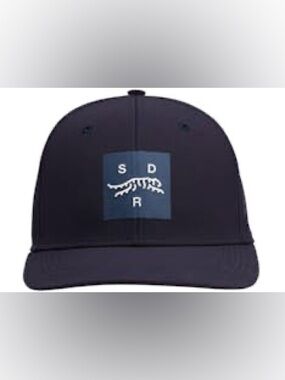 Sun Day Red x Tiger Woods Lockup Half Vent Snapback Hat
Navy XS